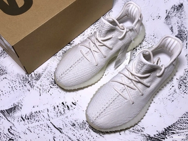 Yeezy Adidas White Cream 350 Boost V2 CP9366 0723